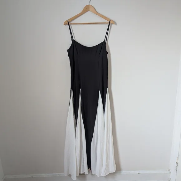 NWT Commense black white colorblock full skirt adjustable strap maxi dress gown - Picture 2 of 5